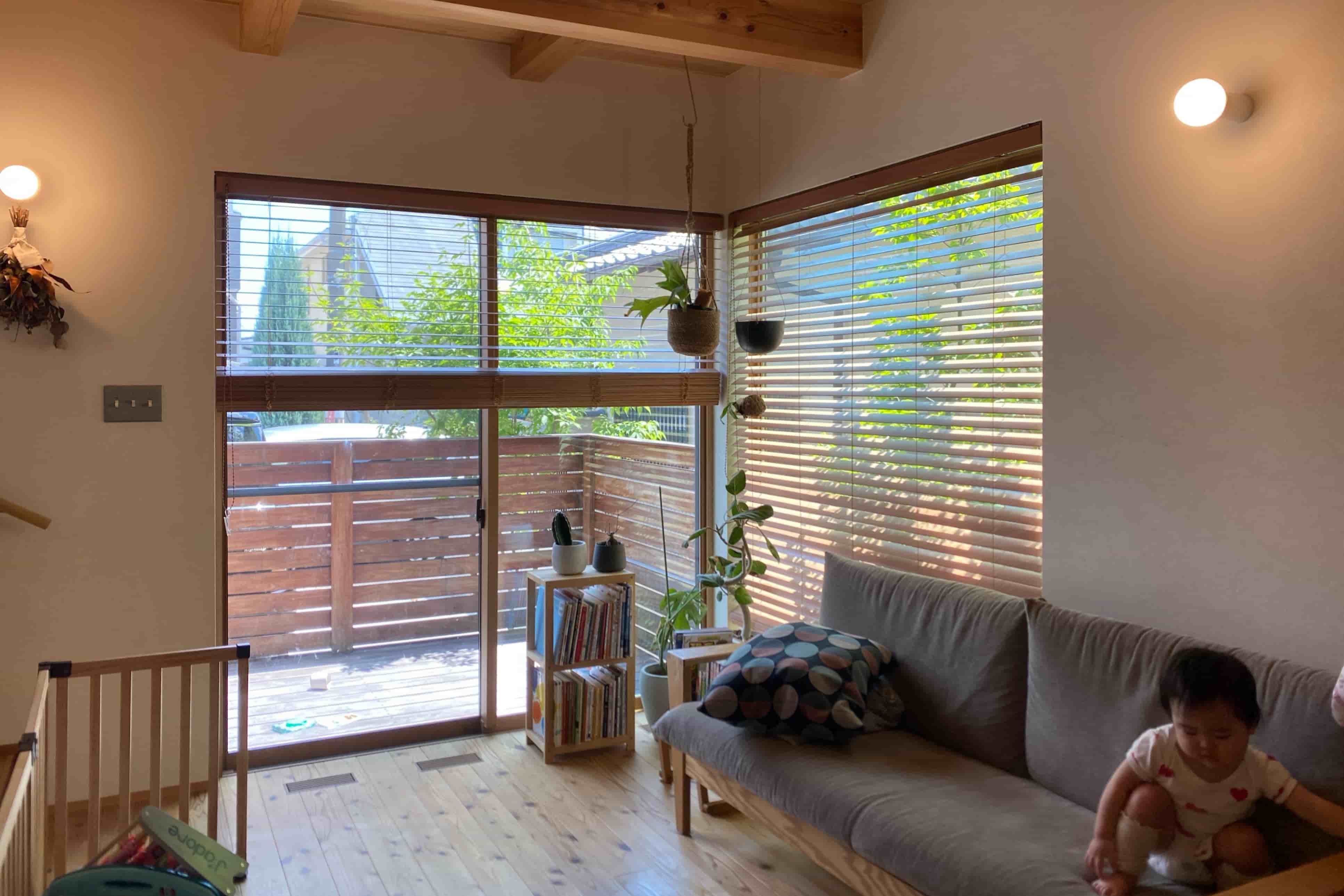 枚方市　妻入り屋根のかわいい家